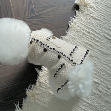 Load image into Gallery viewer, Luxury Tweed Coat For Dogs