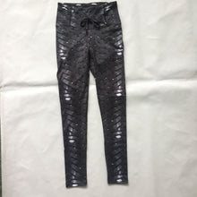 Load image into Gallery viewer, Fashion Fitness Sports Leggings and Shorts