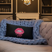 Load image into Gallery viewer, &#39;I Love You Lips &amp; Unicorn&#39; Basic Pillow
