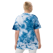 Load image into Gallery viewer, Lulu&#39;s Luxuries Oversized Tie-Dye T-Shirt
