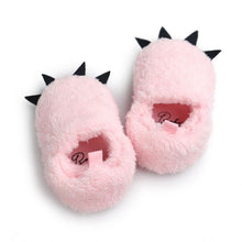 Load image into Gallery viewer, Infant &#39;Monster Claw&#39; Moccasin Slippers
