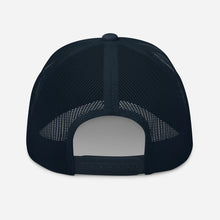 Load image into Gallery viewer, &#39;Lake Bum&#39; Trucker Cap
