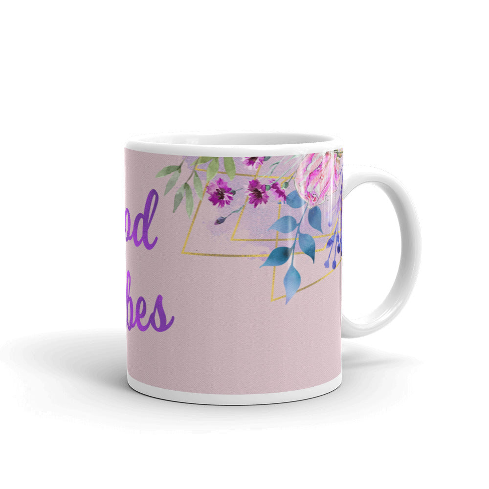 'Good Vibes' Floral Glossy Mug